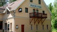 Náš první nocleh v Mosonmagyarovar v hotelu Engler Hotel-Étterem